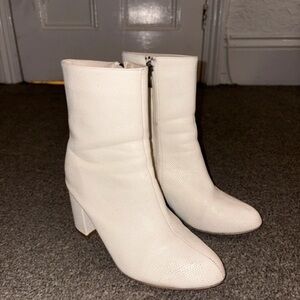 Boots White Textured Block Heel Zip Ankle Boots